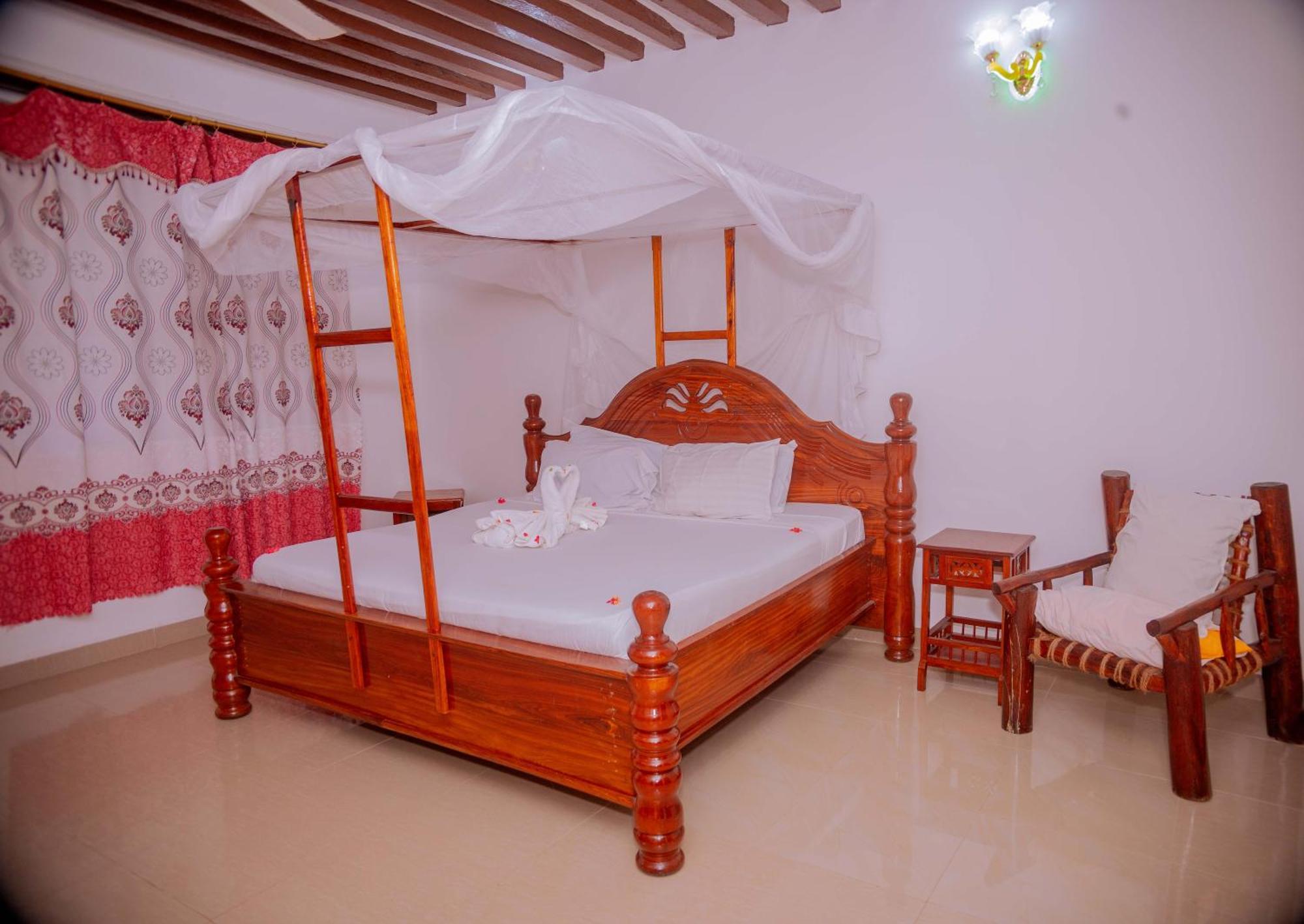 Baraka Beach Bungalows นูงวี ภายนอก รูปภาพ
