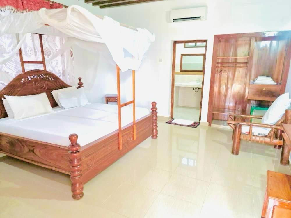 Baraka Beach Bungalows นูงวี ภายนอก รูปภาพ