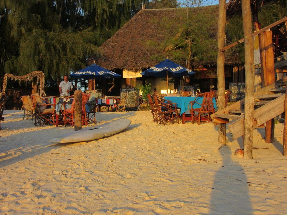 Baraka Beach Bungalows นูงวี ภายนอก รูปภาพ